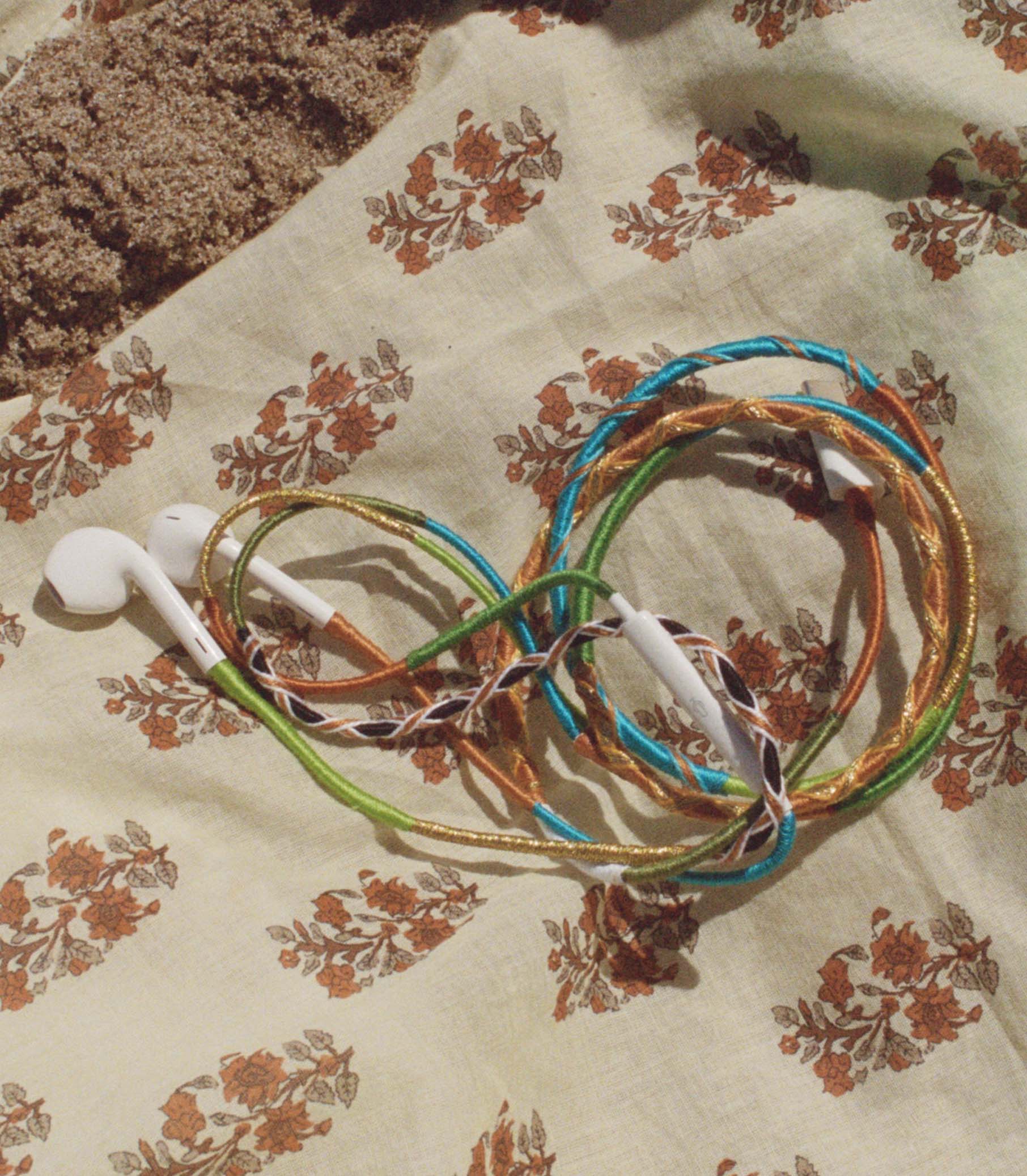 Le Pom Pom & Swwheelz Headphones -- Cadiz Collage