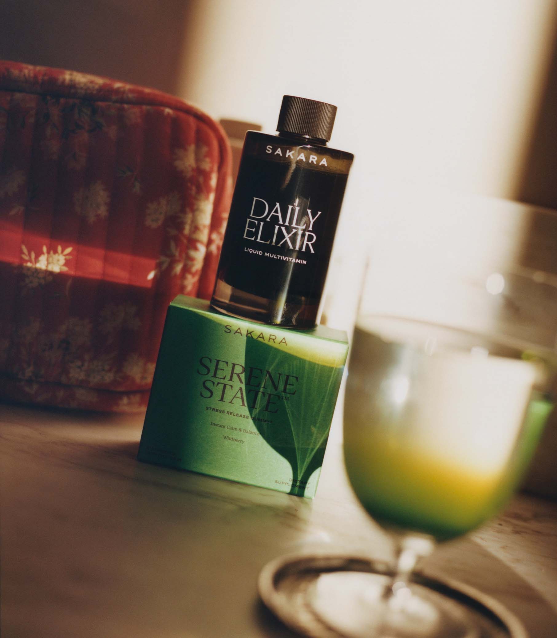 Swwheelz & Sakara Travel Essentials -- Lantana Floral