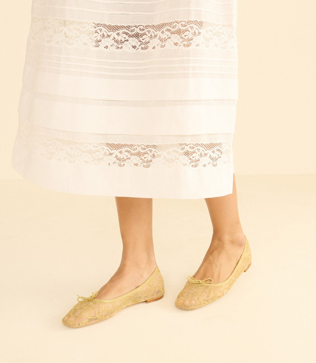 Pillar Mary Jane -- Gold Lace